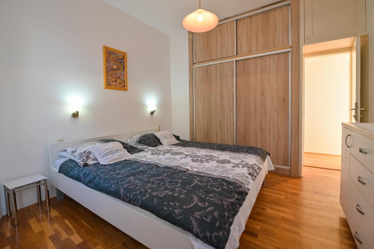Apartment Center Ana Новаля Екстер'єр фото